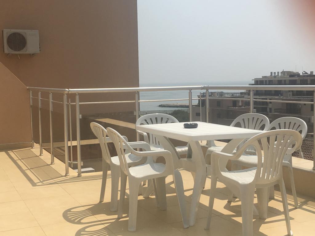 Golden Sea View Apartments เปาโมเรีย ภายนอก รูปภาพ